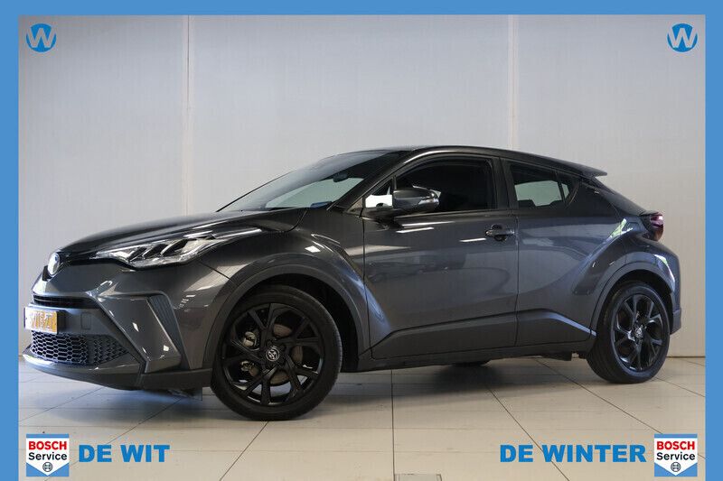 Grijs Gebruikt 2023 Toyota C-HR Business Edition SUV | € 29.498 (Iets duurder) - Afbeelding 1/4