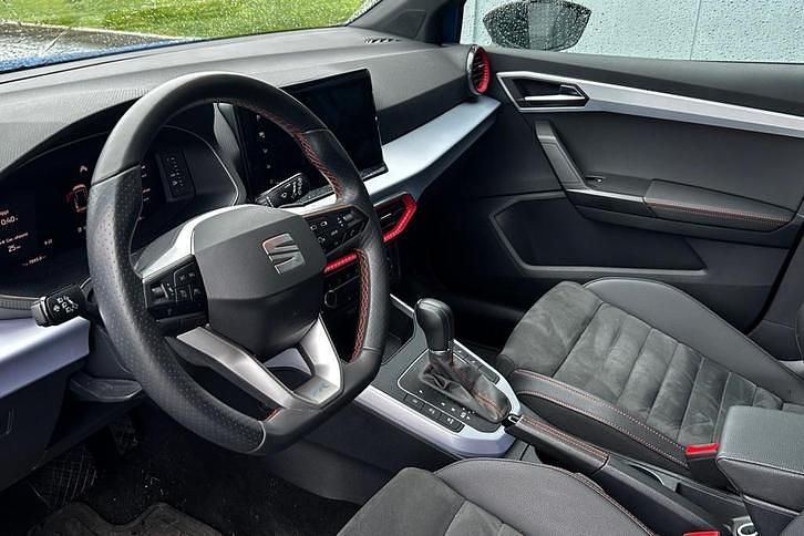 Occasion Seat Arona Business 112 PK (82 kW) 2022 Blauw SUV