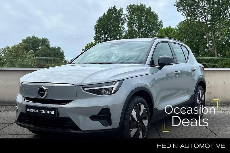 Grijs Occasion 2025 Volvo EX40 Plus SUV | € 46.995 (Duur) - Afbeelding 1/4