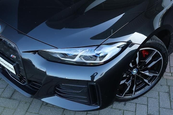 Occasion BMW i4 Comfort Edition 400 kW (544 PK) 2023 Zwart (metallic) Sedan