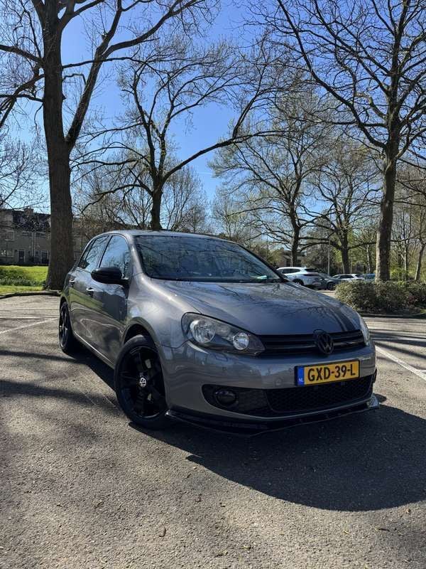Grijs Gebruikt 2009 VW Golf VI Trendline Stationwagen | € 7.999 (Duur) - Afbeelding 1/4
