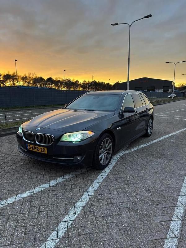 Gebruikt 2012 BMW 520 Stationwagen | € 3.999 (Goede deal) - Afbeelding 1/4