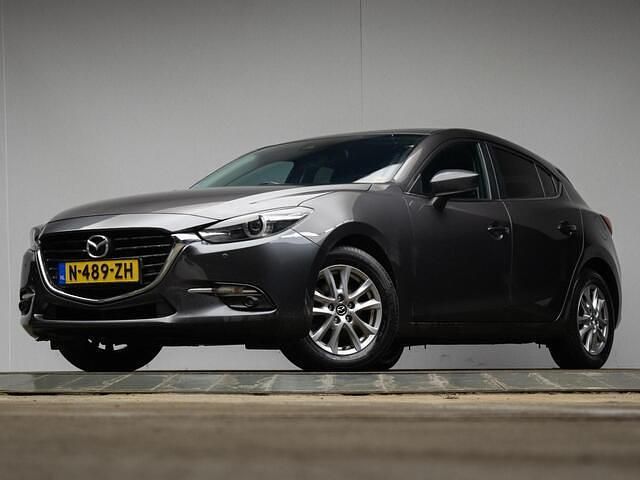 Occasion Mazda 3 Inclusive 120 PK (88 kW) 2018 Grijs (metallic) Hatchback