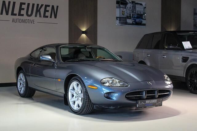 Occasion Jaguar XK8 294 PK (216 kW) 1997 Grijs Coupé