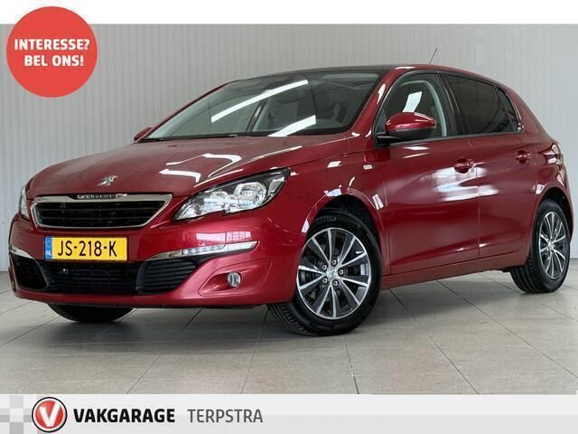Rood Gebruikt 2016 Peugeot 308 Style Hatchback | € 5.995 (Goede deal) - Afbeelding 1/4