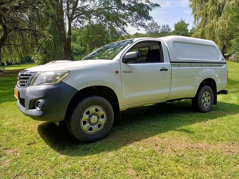 Wit Gebruikt 2013 Toyota HiLux Pickup | € 15.750 - Afbeelding 1/4