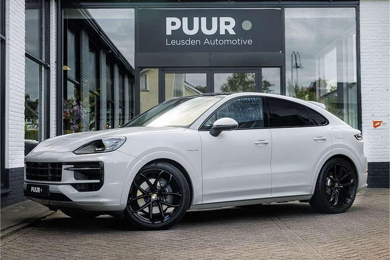 Grijs Gebruikt 2024 Porsche Cayenne Sport SUV | € 122.500 (Iets duurder) - Afbeelding 1/4