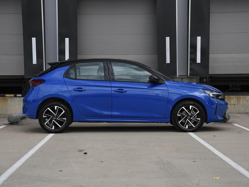 Occasion Opel Corsa 102 PK (75 kW) 2024 Blauw Hatchback