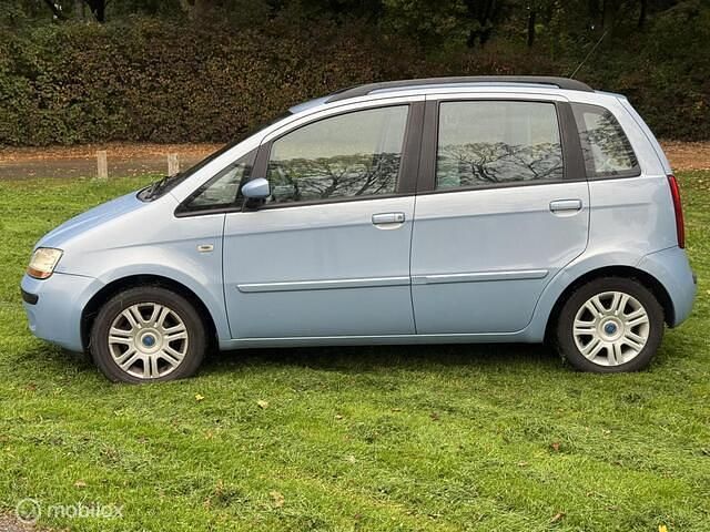 Occasion Fiat Idea 95 PK (69 kW) 2006 Blauw MPV