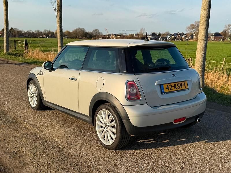 Occasion Mini Cooper 120 PK (88 kW) 2010 Zwart Hatchback