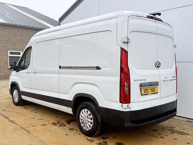 Nieuw Maxus eDeliver 9 150 kW (204 PK) 2025 Wit Van