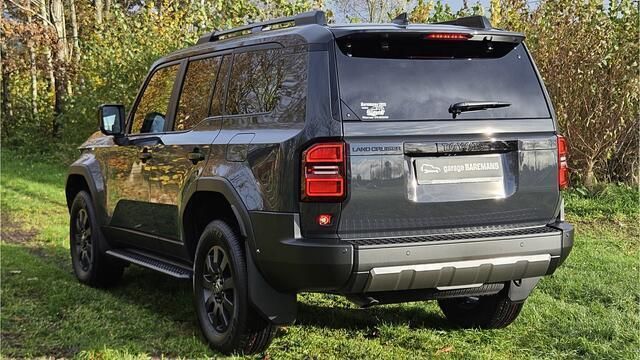 Occasion Toyota Land Cruiser Executive 204 PK (150 kW) 2024 Grijs SUV