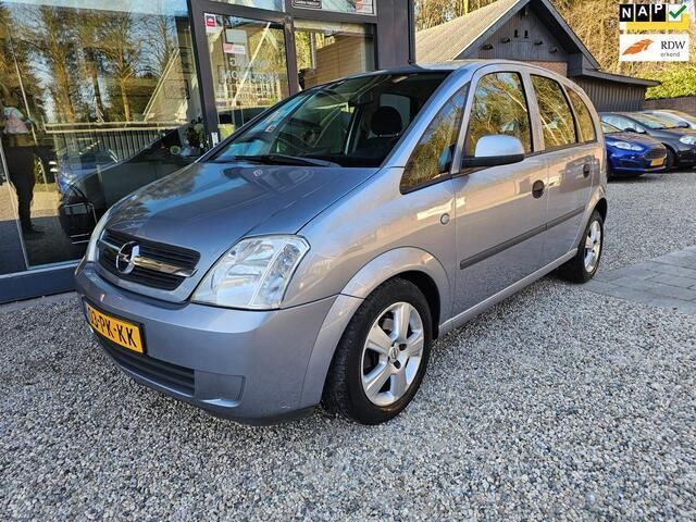 Grijs Gebruikt 2004 Opel Meriva MPV | € 1.999 (Eerlijke prijs) - Afbeelding 1/4