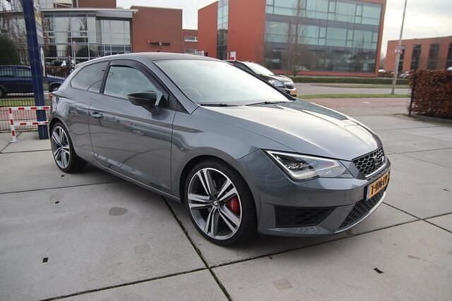 Occasion Seat Leon SC CUPRA 281 PK (206 kW) 2014 Grijs Hatchback