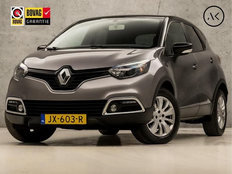 Grijs, metallic lak Gebruikt 2013 Renault Captur Dynamique SUV | € 10.445 (Eerlijke prijs) - Afbeelding 1/4