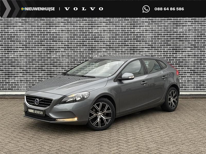 Grijs Gebruikt 2016 Volvo V40 Standard Stationwagen | € 14.899 (Eerlijke prijs) - Afbeelding 1/4