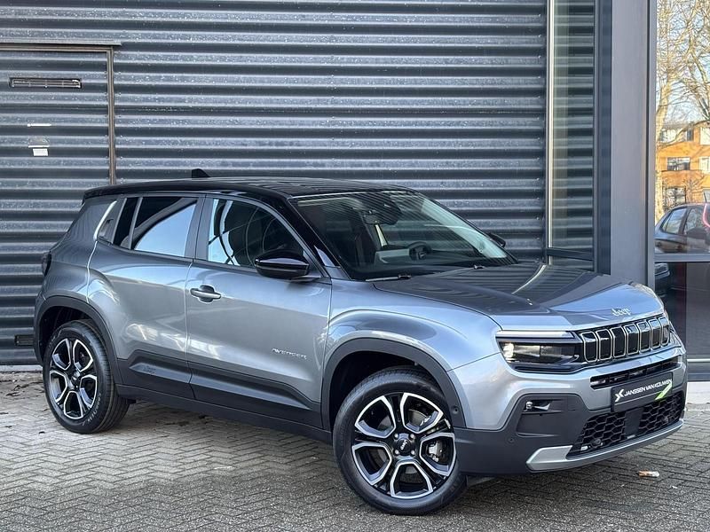 Nieuw Jeep Avenger Summit 110 PK (80 kW) 2026 Grijs SUV