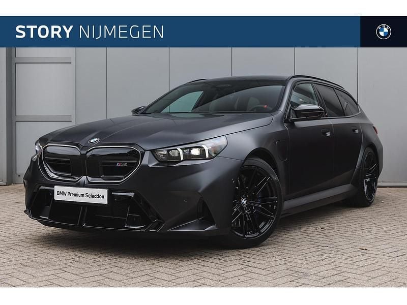 Grijs Nieuw 2025 BMW M5 Comfort Edition Stationwagen | € 162.950 (Eerlijke prijs) - Afbeelding 1/4