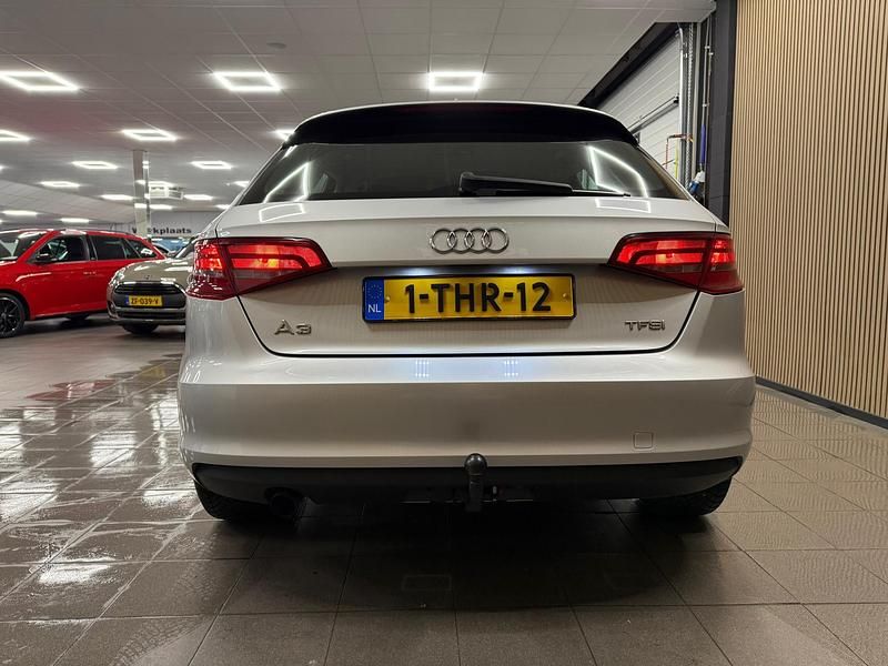 Occasion Audi A3 Sportback Attraction 2014 Grijs Hatchback