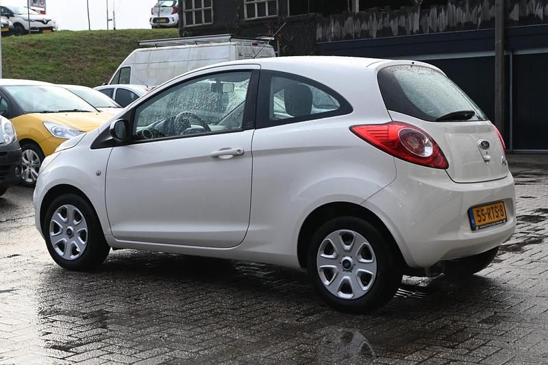 Occasion Ford Ka Cool & Sound Edition 2011 Wit Hatchback
