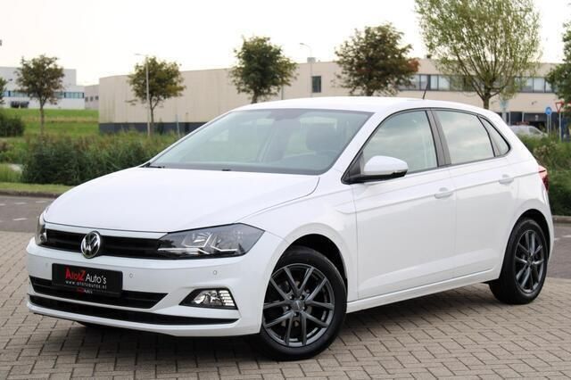 Wit Gebruikt 2018 VW Polo Comfortline Hatchback | € 11.750 (Eerlijke prijs) - Afbeelding 1/4