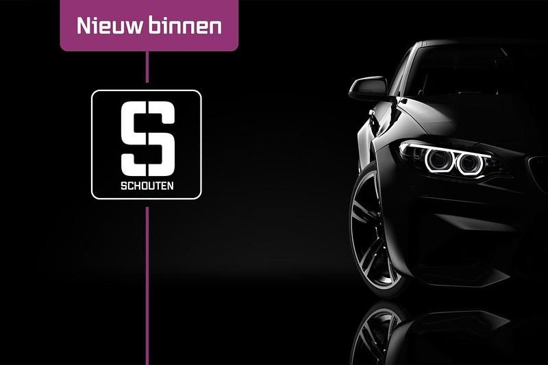 Zwart Occasion 2018 VW Golf Sportsvan Highline MPV | € 14.950 (Goede deal) - Afbeelding 1/3