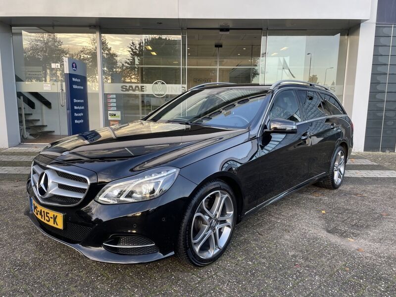Zwart, andere lak Gebruikt 2014 Mercedes E200 Avantgarde Stationwagen | € 14.950 (Eerlijke prijs) - Afbeelding 1/4