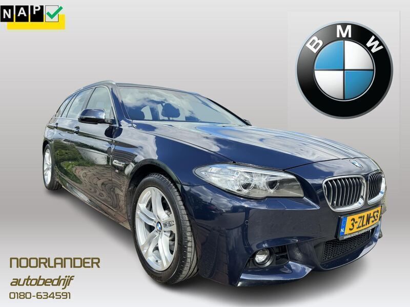 Blauw, metallic lak Gebruikt 2015 BMW 520 M Sport Stationwagen | € 17.450 (Eerlijke prijs) - Afbeelding 1/3
