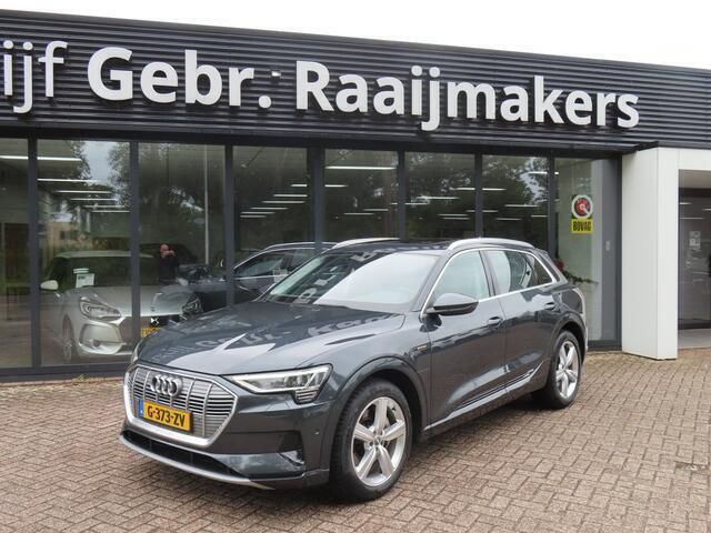 Grijs Gebruikt 2019 Audi e-tron SUV | € 20.450 (Eerlijke prijs) - Afbeelding 1/4