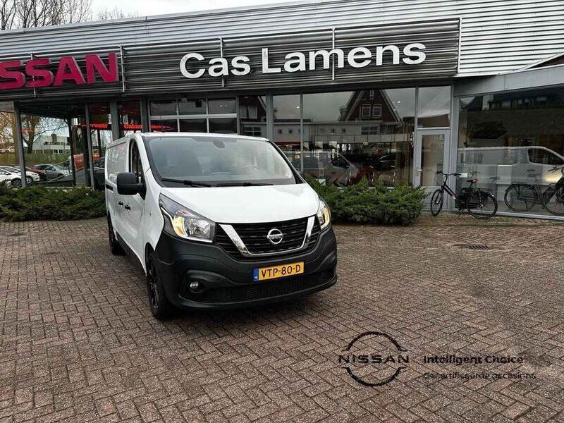 Wit Gebruikt 2021 Nissan NV300 Acenta Van | € 16.950 (Eerlijke prijs) - Afbeelding 1/4