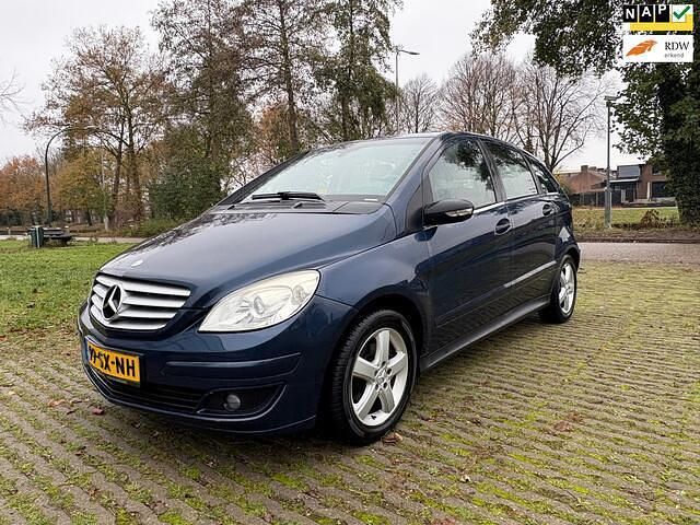 Blauw Gebruikt 2006 Mercedes B200 MPV | € 2.250 (Eerlijke prijs) - Afbeelding 1/4