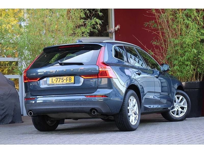 Occasion Volvo XC60 Business Edition 197 PK (144 kW) 2021 Blauw SUV