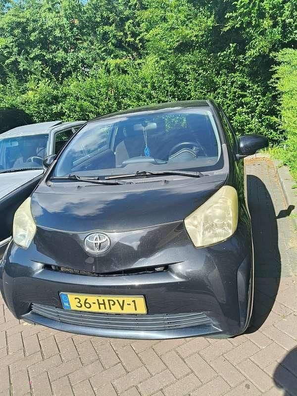 Zwart Gebruikt 2009 Toyota iQ Comfort Hatchback | € 1.700 (Duur) - Afbeelding 1/4