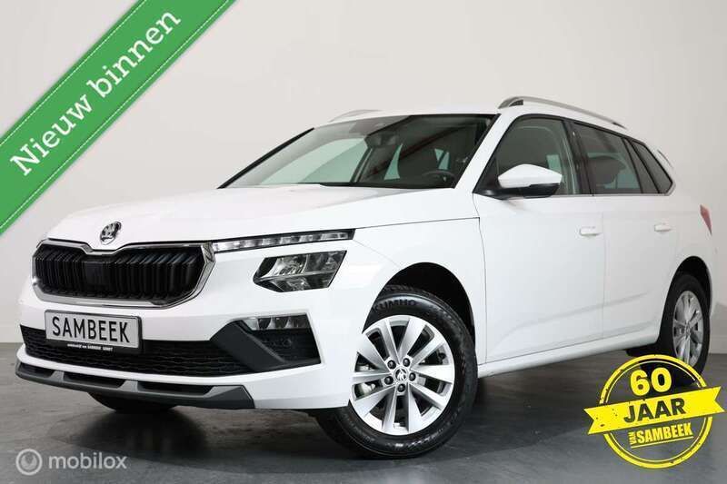 Wit Gebruikt 2024 Skoda Kamiq Selection SUV | € 25.900 - Afbeelding 1/3
