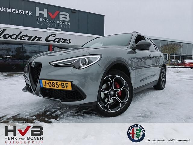 Grijs Occasion 2020 Alfa Romeo Stelvio Tech Edition SUV | € 32.995 (Goede deal) - Afbeelding 1/4