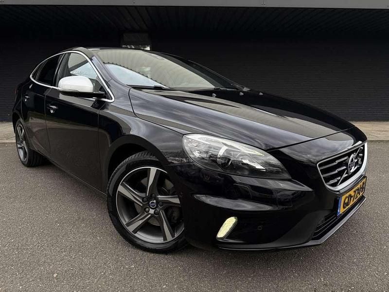 Occasion Volvo V40 R-Design 245 PK (180 kW) 2015 Zwart Hatchback