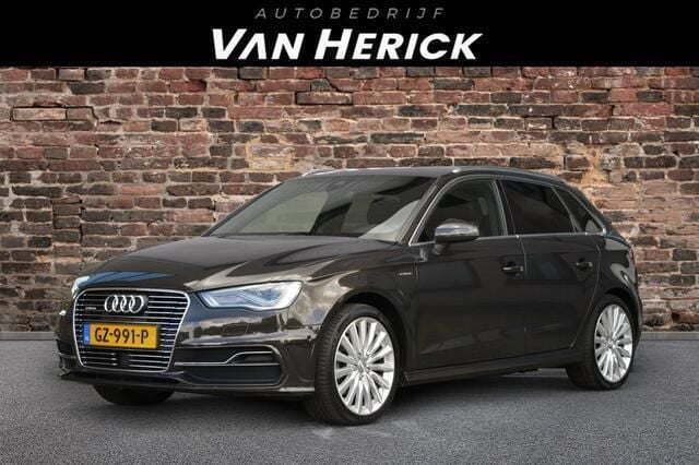 Bruin Gebruikt 2015 Audi A3 Sportback S-Line Hatchback | € 15.945 (Eerlijke prijs) - Afbeelding 1/4