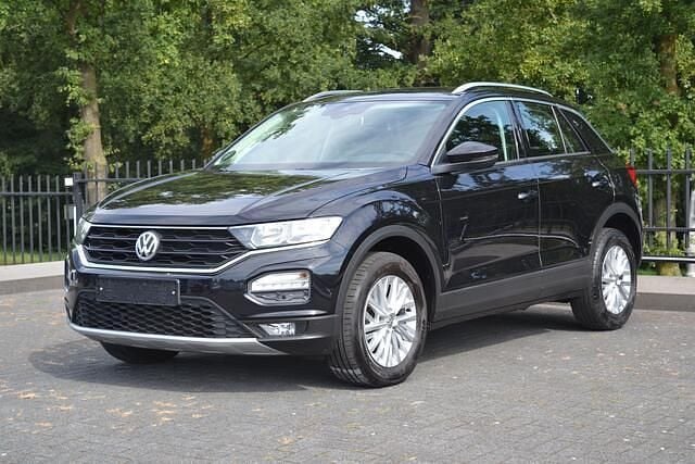 Zwart Gebruikt 2020 VW T-Roc Style SUV | € 17.950 (Eerlijke prijs) - Afbeelding 1/4