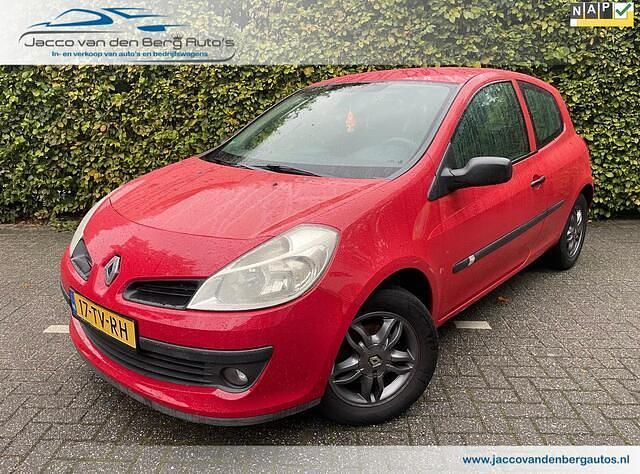 Rood Gebruikt 2007 Renault Clio II Expression Hatchback | € 1.950 (Eerlijke prijs) - Afbeelding 1/4