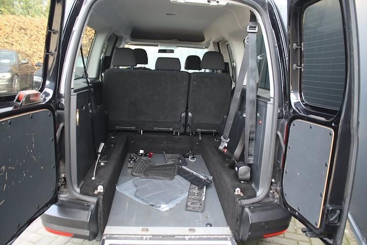 Occasion VW Caddy Maxi Trendline 102 PK (75 kW) 2018 Zwart MPV