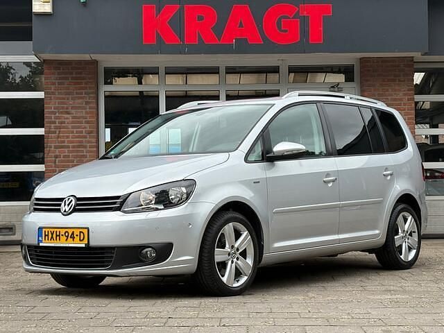 Grijs Gebruikt 2014 VW Touran Life MPV | € 14.450 (Eerlijke prijs) - Afbeelding 1/4