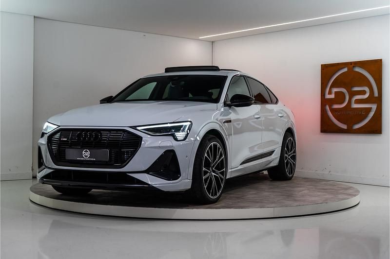 Wit Gebruikt 2022 Audi e-tron Comfort SUV | € 44.980 (Duur) - Afbeelding 1/4