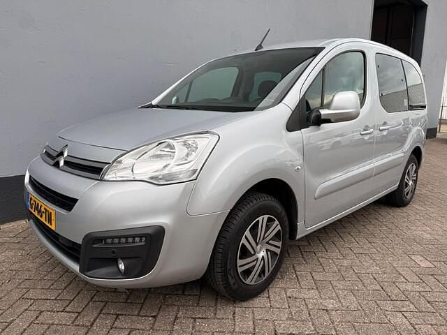 Grijs Gebruikt 2019 Citroën Berlingo Feel MPV | € 10.950 (Eerlijke prijs) - Afbeelding 1/4