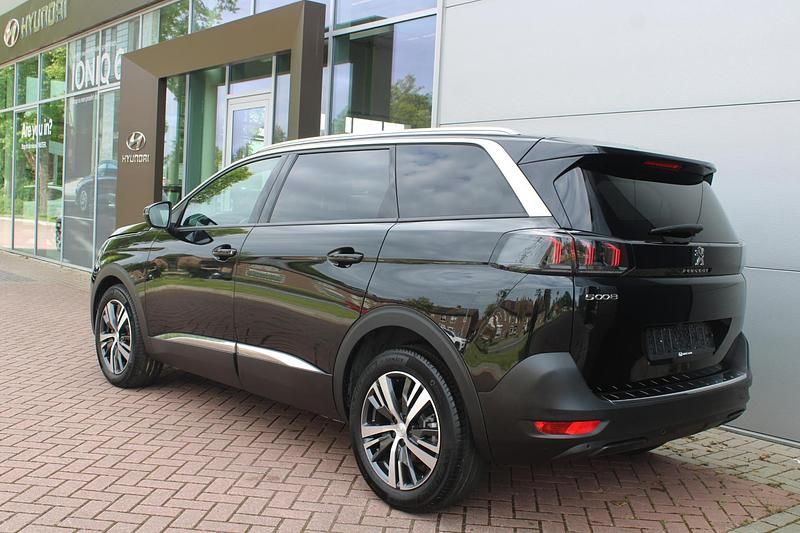 Occasion Peugeot 5008 Allure 131 PK (96 kW) 2023 Zwart MPV