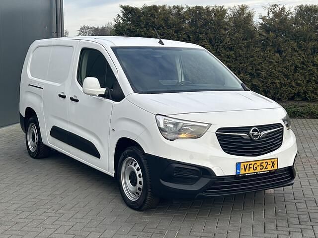 Occasion Opel Combo 102 PK (75 kW) 2020 Wit Stationwagen