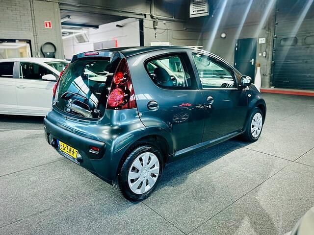 Occasion Peugeot 107 Access 68 PK (50 kW) 2012 Grijs Hatchback