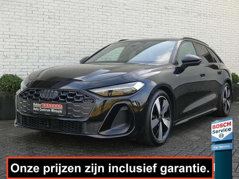 Zwart (metallic) Occasion 2025 Audi A5 S-Line Stationwagen | € 59.900 (Super prijs) - Afbeelding 1/4