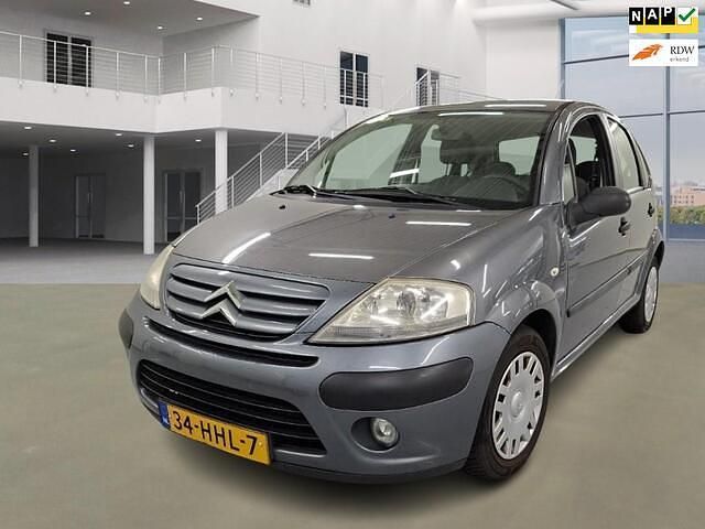 Grijs Occasion 2008 Citroën C3 Prestige Hatchback | € 2.699 (Eerlijke prijs) - Afbeelding 1/4