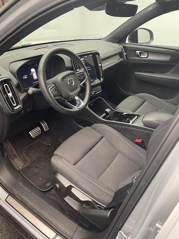 Occasion Volvo XC40 Core 185 kW (252 PK) 2022 Grijs SUV