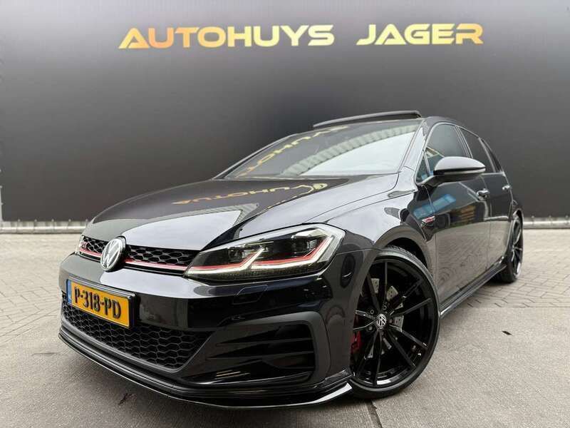 Zwart Gebruikt 2020 VW Golf VIII GTI Hatchback | € 27.950 (Goede deal) - Afbeelding 1/4